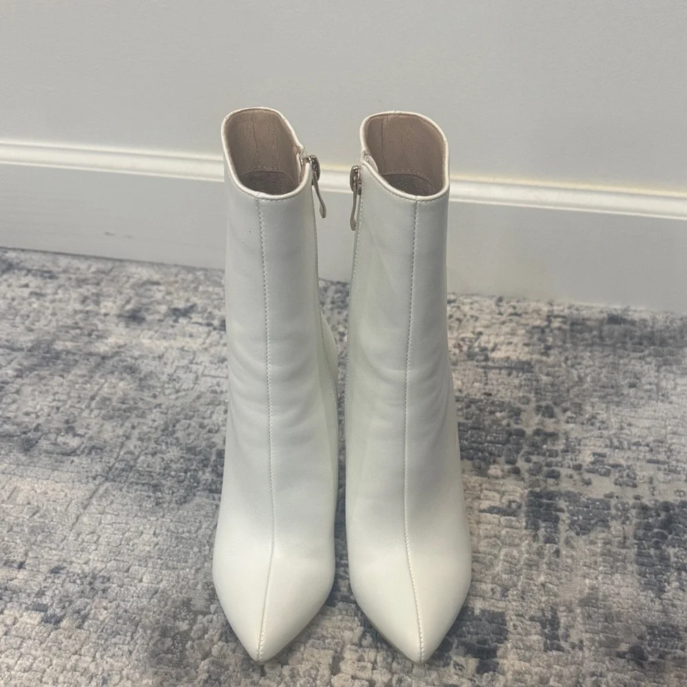 Amazon White Heeled Boots for Women - Picture 6 of 6